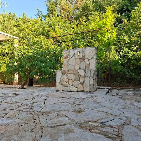 Charming Olive Tree House With Pool - Pet Friendly * Šišan